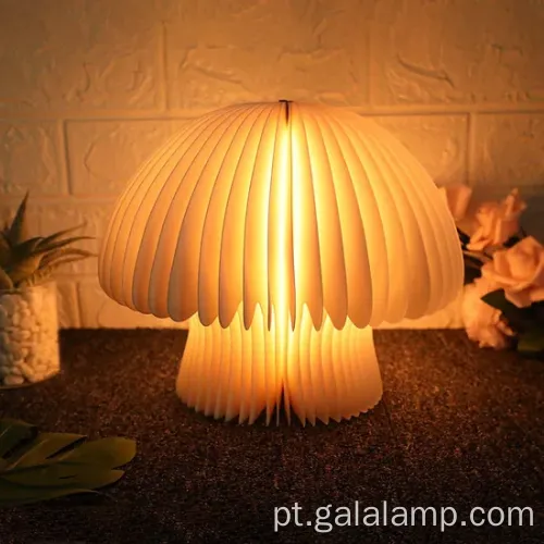 Lâmpada de mesa de madeira de bambu LED colorida